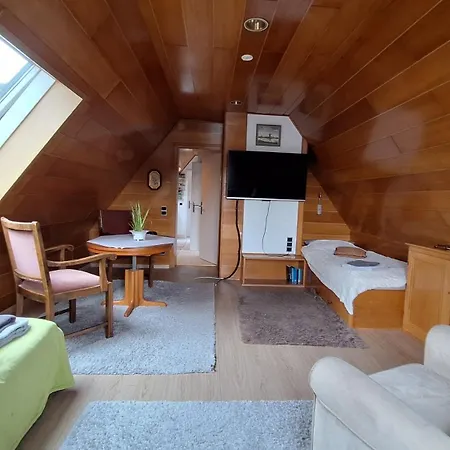 Karthaeuser In Apartmán *